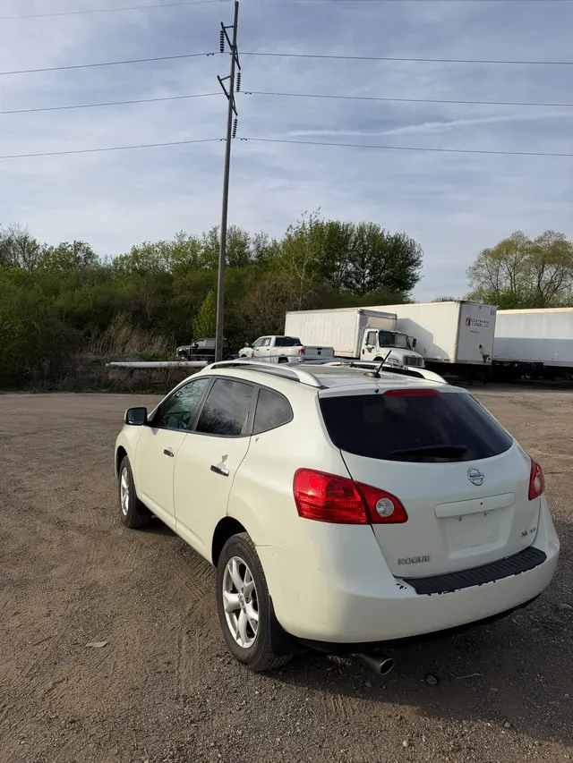 Nissan Rogue 3