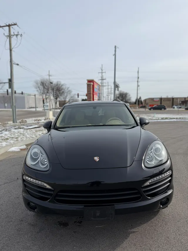 Porsche Cayenne 2